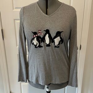 Chico's Gray Long Sleeve Tee with Penguin Design